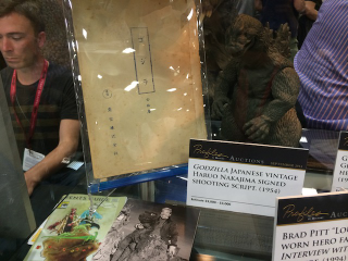 Illustration for article titled The Very Best Finds On The Floor At Comic-Con 2014